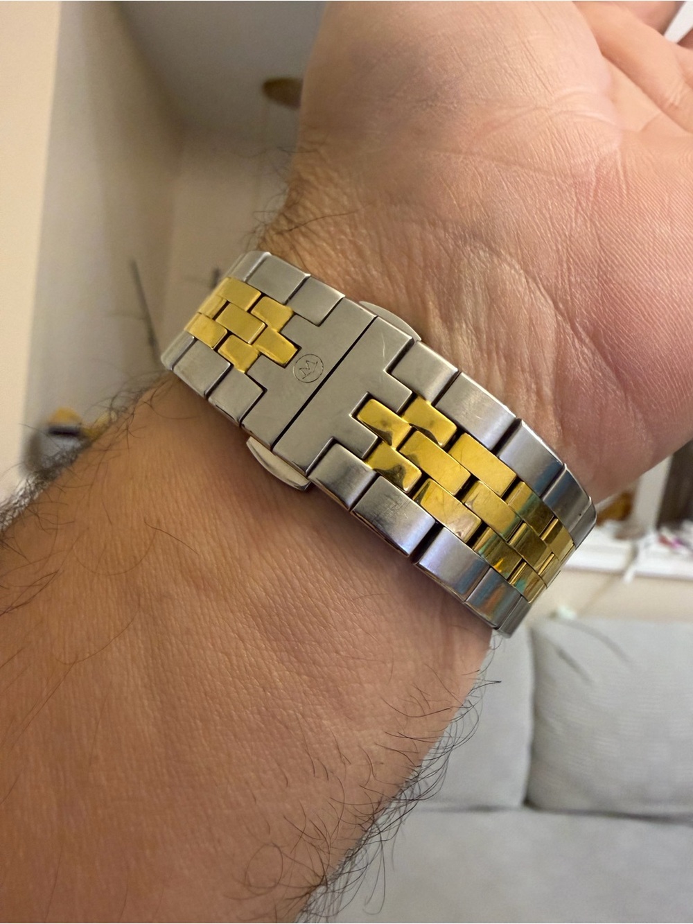 Movado Museum Classic 07.1.19.1462 Men's Diamond Black Dial Two-Tone Watch 7" - Picture 5 of 16